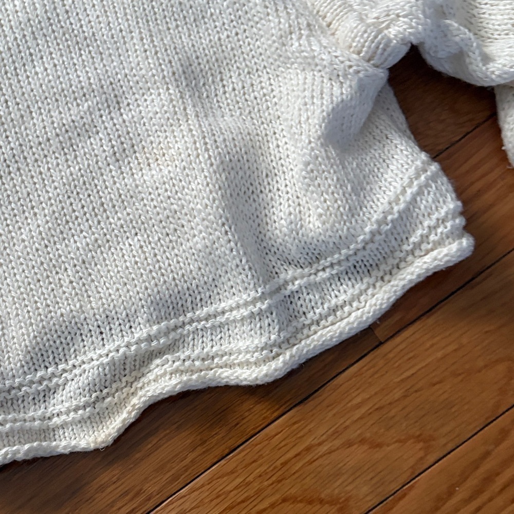 HYFVE Cream Crew Neck Cropped Sweater - Picture 4 of 7